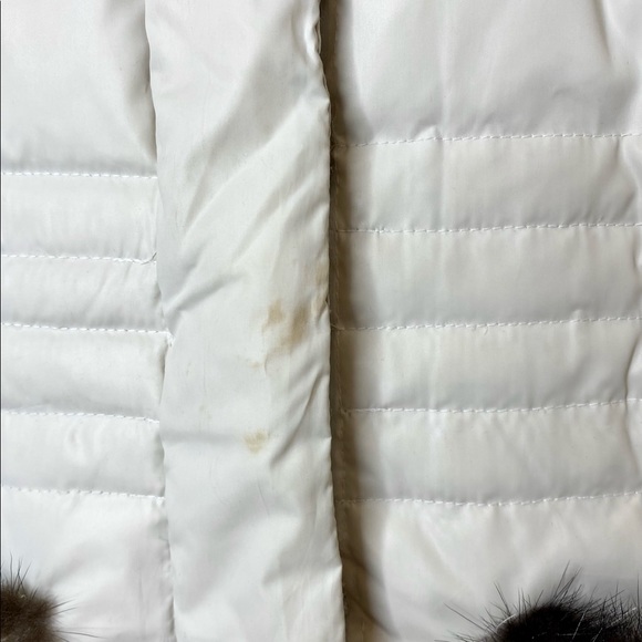 Chloe Vintage Down-Filled Puffer Coat w/Fur Trim - Picture 11 of 12